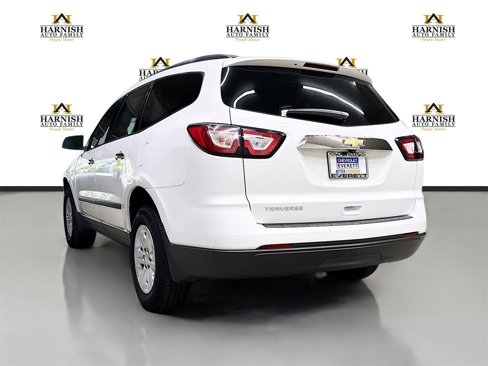 Used 2017 Chevrolet Traverse LS image 7