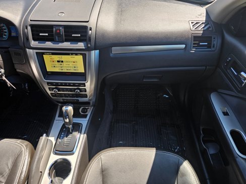 Used 2010 Ford Fusion Hybrid image 4