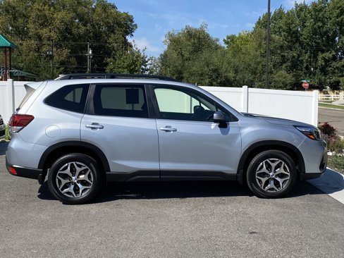 Used 2019 Subaru Forester Premium w/ All-Weather Package image 7
