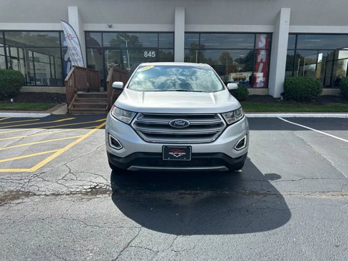 Used 2017 Ford Edge Titanium w/ Technology Package image 2