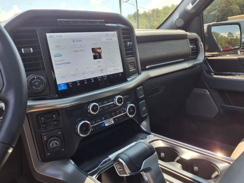 Used 2024 Ford F150 Lariat w/ Tow/Haul Package image 14