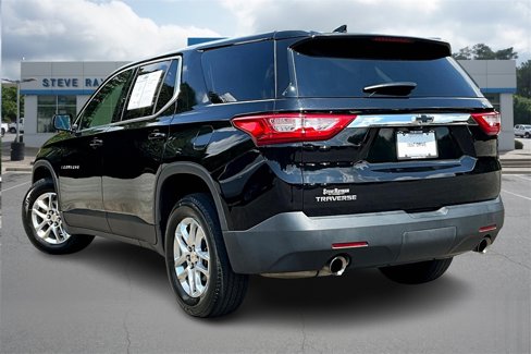 Used 2020 Chevrolet Traverse LS image 4