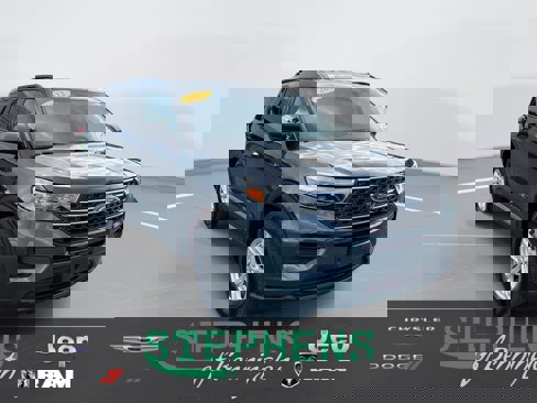 Used 2022 Ford Explorer XLT image 1