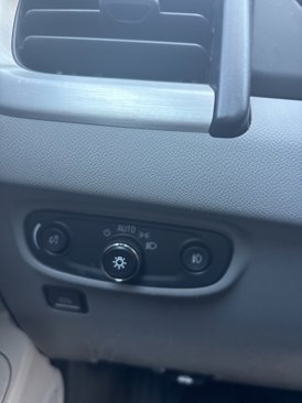 Used 2022 GMC Terrain SLT image 19