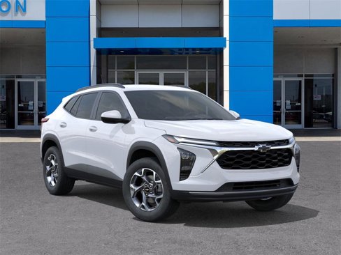 New 2025 Chevrolet Trax LT w/ Driver Confidence Package image 7