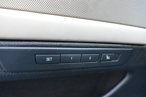 Used 2015 BMW 550i Sedan image 43