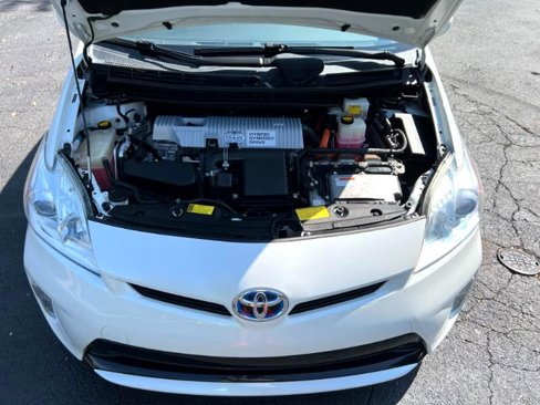 Used 2012 Toyota Prius Three image 36