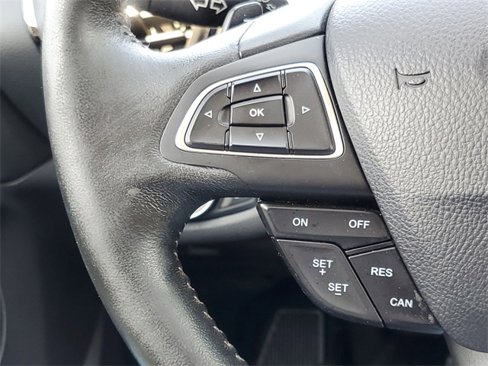 Used 2017 Ford Escape Titanium image 20