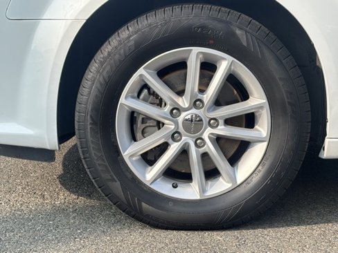 Used 2019 Dodge Grand Caravan SXT image 10