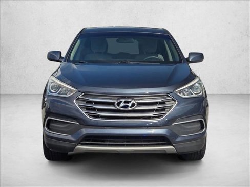Used 2018 Hyundai Santa Fe Sport image 2