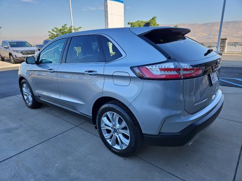 Used 2022 Ford Edge Titanium image 7
