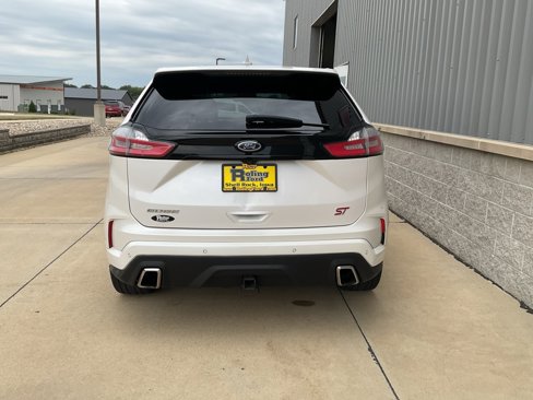 Used 2019 Ford Edge ST w/ Equipment Group 401A image 5