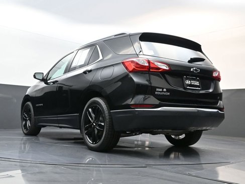 Used 2020 Chevrolet Equinox LT w/ Midnight Edition image 25