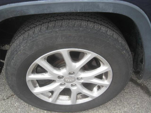 Used 2015 Jeep Cherokee Latitude image 31