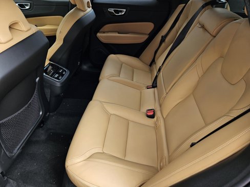 New 2025 Volvo XC60 B5 Ultra w/ Protection Package Premier image 29