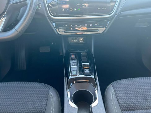 Used 2023 Chevrolet Bolt EUV LT image 44
