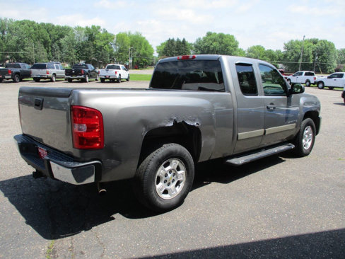 Used 2007 Chevrolet Silverado 1500 LT w/ 1LT Convenience Package image 9