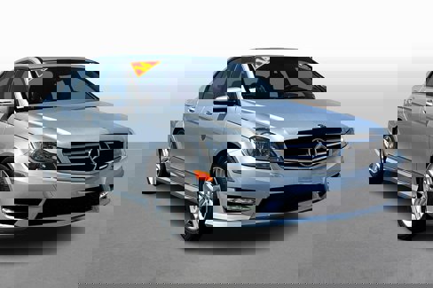 Used 2014 Mercedes-Benz C 250 Sedan image 9