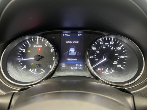 Used 2018 Nissan Rogue SL image 22