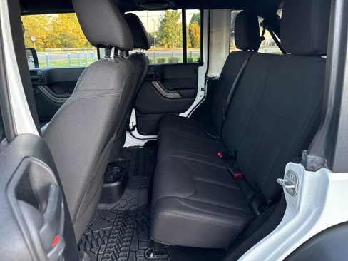 Used 2014 Jeep Wrangler Unlimited Sport w/ Quick Order Package 24S image 24