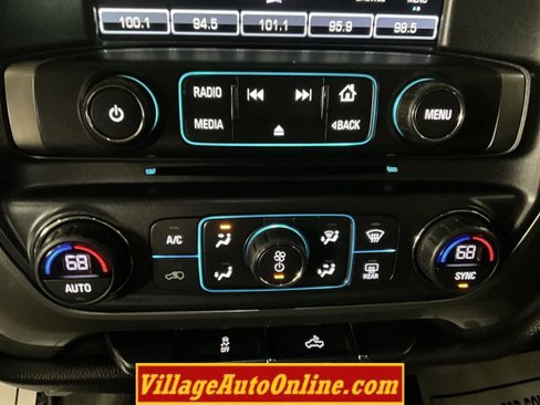 Used 2019 Chevrolet Silverado 1500 LT w/ All Star Edition image 21