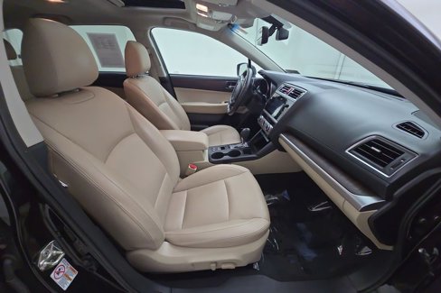 Used 2017 Subaru Outback 3.6R Limited image 30