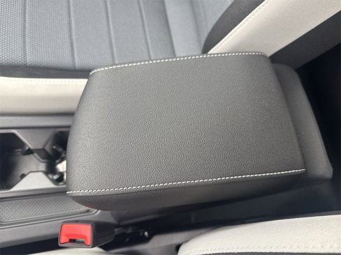 New 2025 Volkswagen Taos S image 34