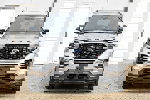 Used 2020 Ford Explorer ST w/ ST Street Pack image 5
