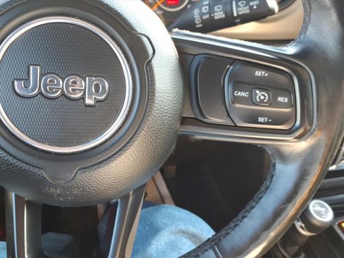 Used 2018 Jeep Wrangler Unlimited Sport S image 20
