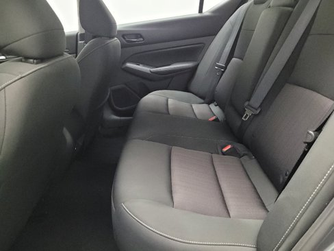 Used 2024 Nissan Altima 2.5 SV image 18