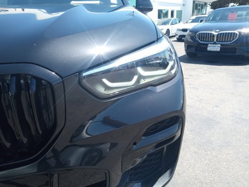 Used 2022 BMW X5 sDrive40i w/ M Sport Package image 9