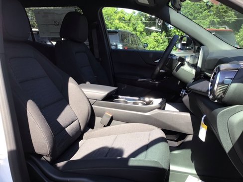 New 2026 Chevrolet Equinox LT w/ LPO, Floor Liner Package image 31