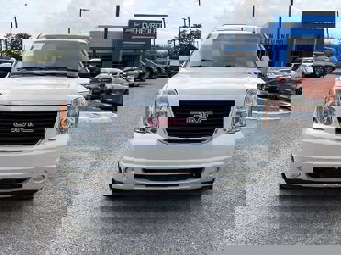 Used 2013 GMC Yukon SLT w/ SLT-2 Equipment Package image 2