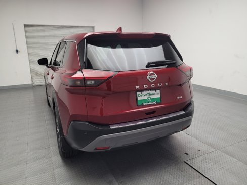 Used 2021 Nissan Rogue SV image 6