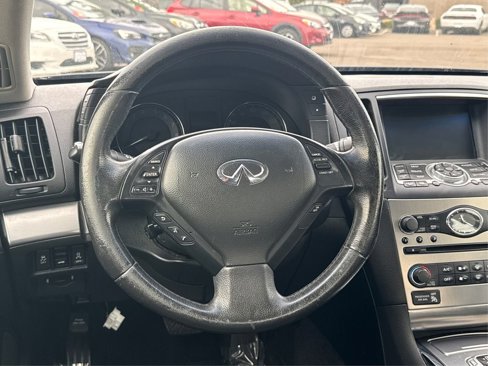 Used 2012 INFINITI G37 x w/ Premium Pkg image 19