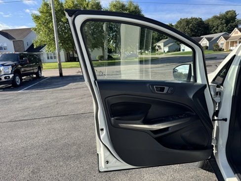 Used 2020 Ford EcoSport SE image 14