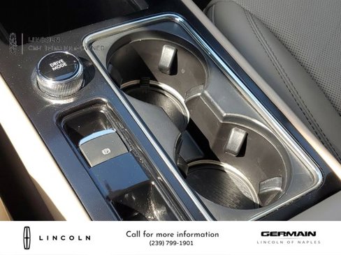 Certified 2021 Lincoln Corsair FWD w/ Equipment Group 101A image 34