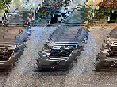 Used 2020 Subaru Forester Limited image 3