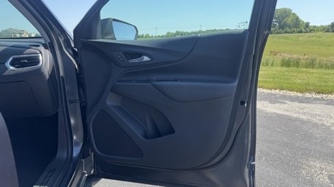 Used 2022 Chevrolet Equinox LT image 17