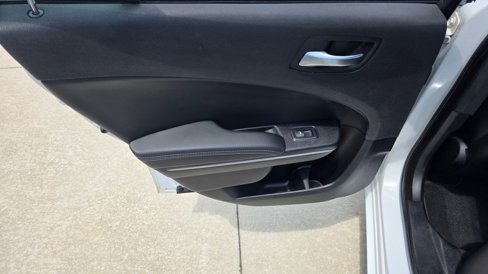 Used 2020 Dodge Charger SXT w/ Leather Interior Group image 21