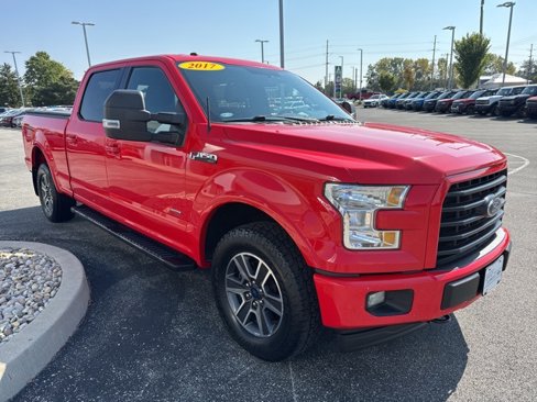 Used 2017 Ford F150 XLT w/ Equipment Group 302A Luxury image 4