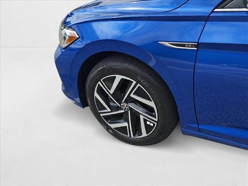 Certified 2024 Volkswagen Jetta SEL image 25