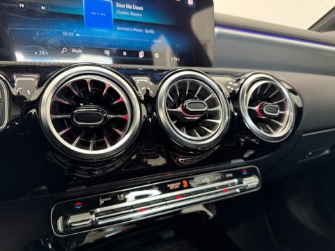 Certified 2022 Mercedes-Benz CLA 250 image 40