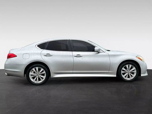 Used 2011 INFINITI M56 x image 8