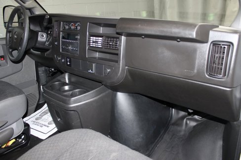 Used 2022 GMC Savana 2500 w/ Driver Convenience Package image 9