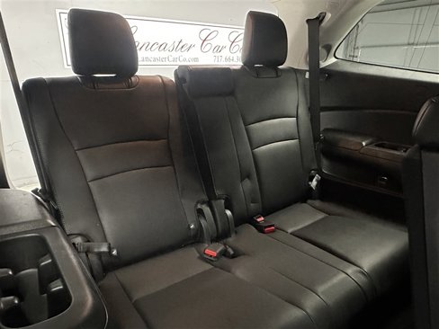 Used 2016 Honda Pilot Touring image 7