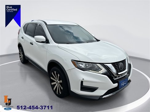 Used 2018 Nissan Rogue S image 1