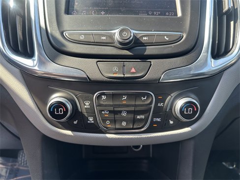 Used 2023 Chevrolet Equinox LT w/ Driver Convenience Package image 23