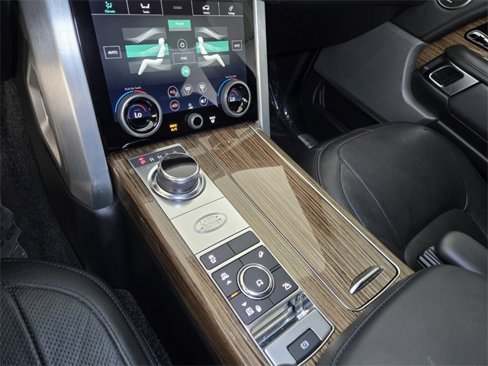 Used 2018 Land Rover Range Rover HSE image 23