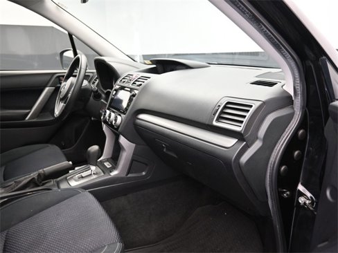 Used 2017 Subaru Forester 2.5i Premium w/ All-Weather Package image 35